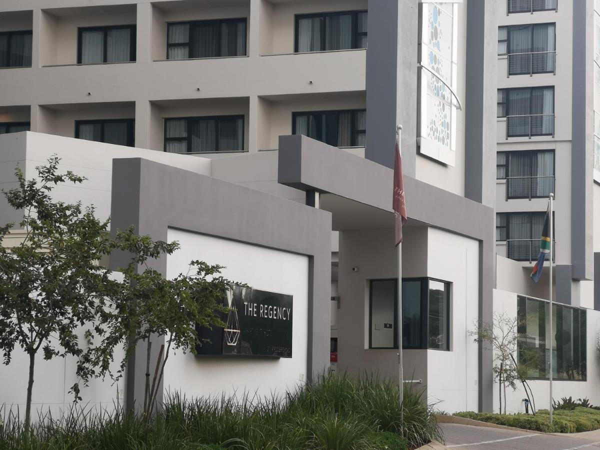 The Regency - Cosy Private Hotel Apartment - Unit 219 Pretoria-Noord Exterior foto