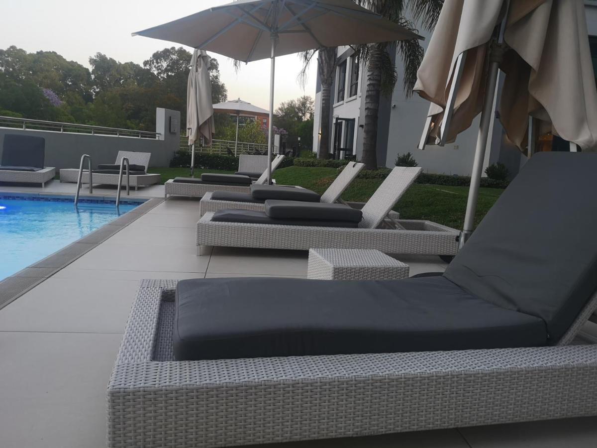 The Regency - Cosy Private Hotel Apartment - Unit 219 Pretoria-Noord Exterior foto